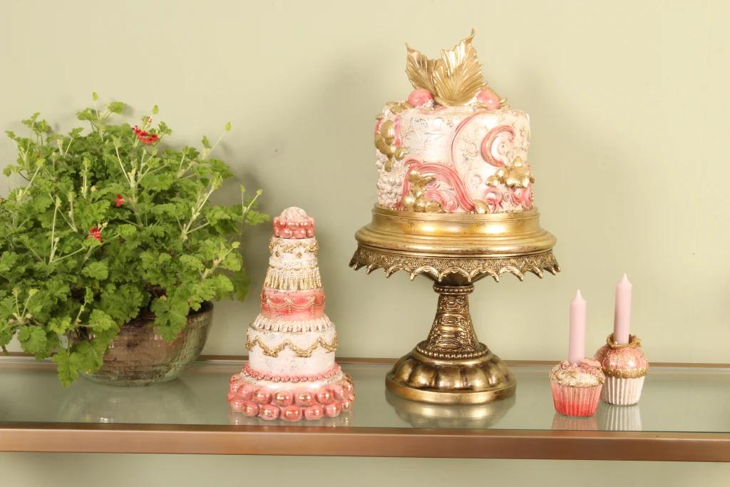 Decoratietaart - roze - 31 cm - kunsthars